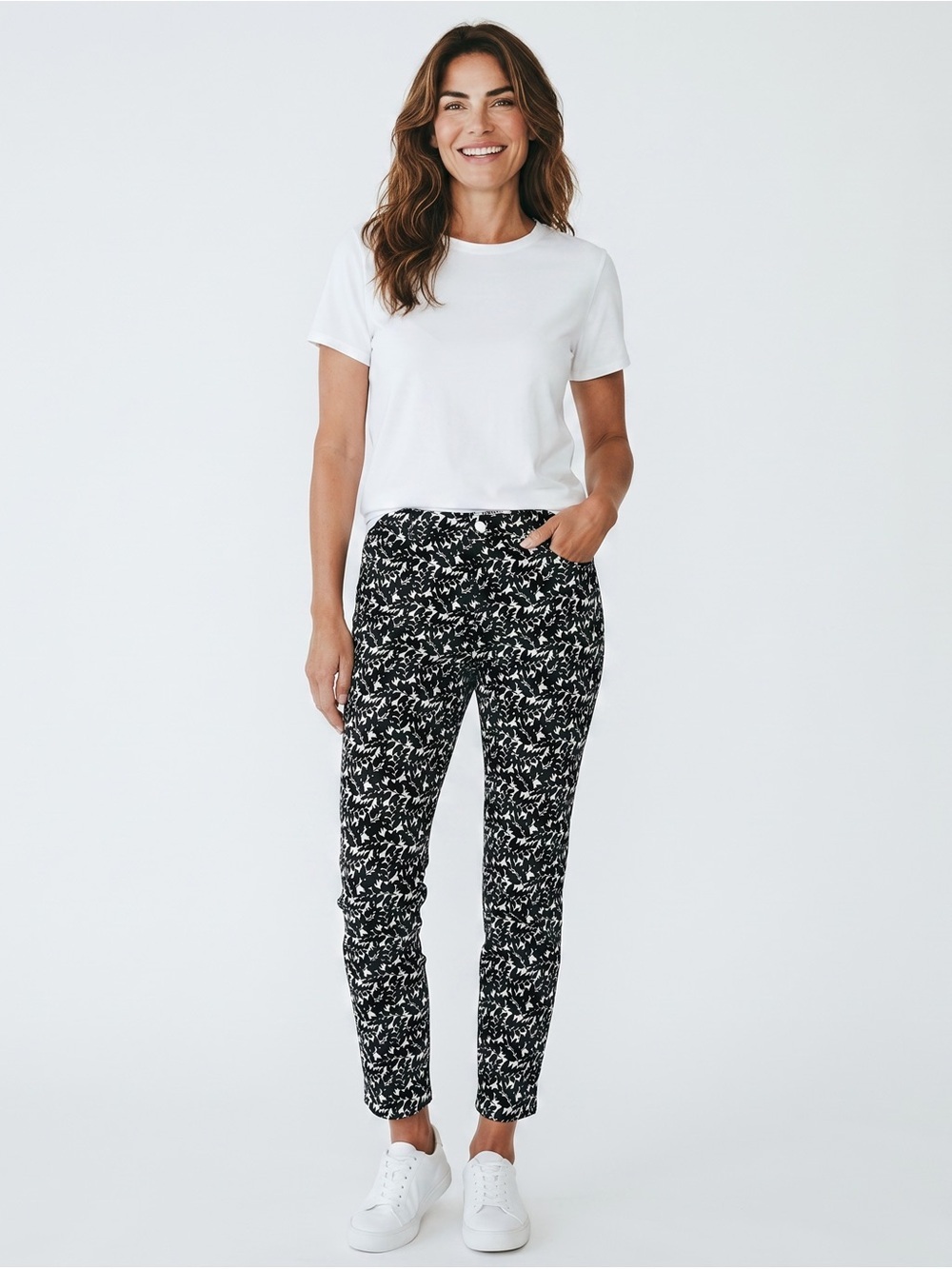 DKNYC Black & White Leaf Print Slim Fit Tapered Stretch Ankle Pants Size 6